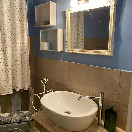 ベッド・アンド・ブレックファスト Su Coccu 3*